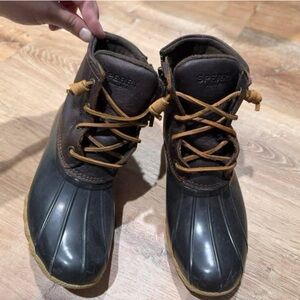 Sperry Black and Dark Brown Boots